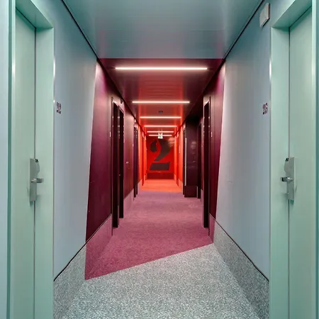 Meininger Hauptbahnhof Λειψία